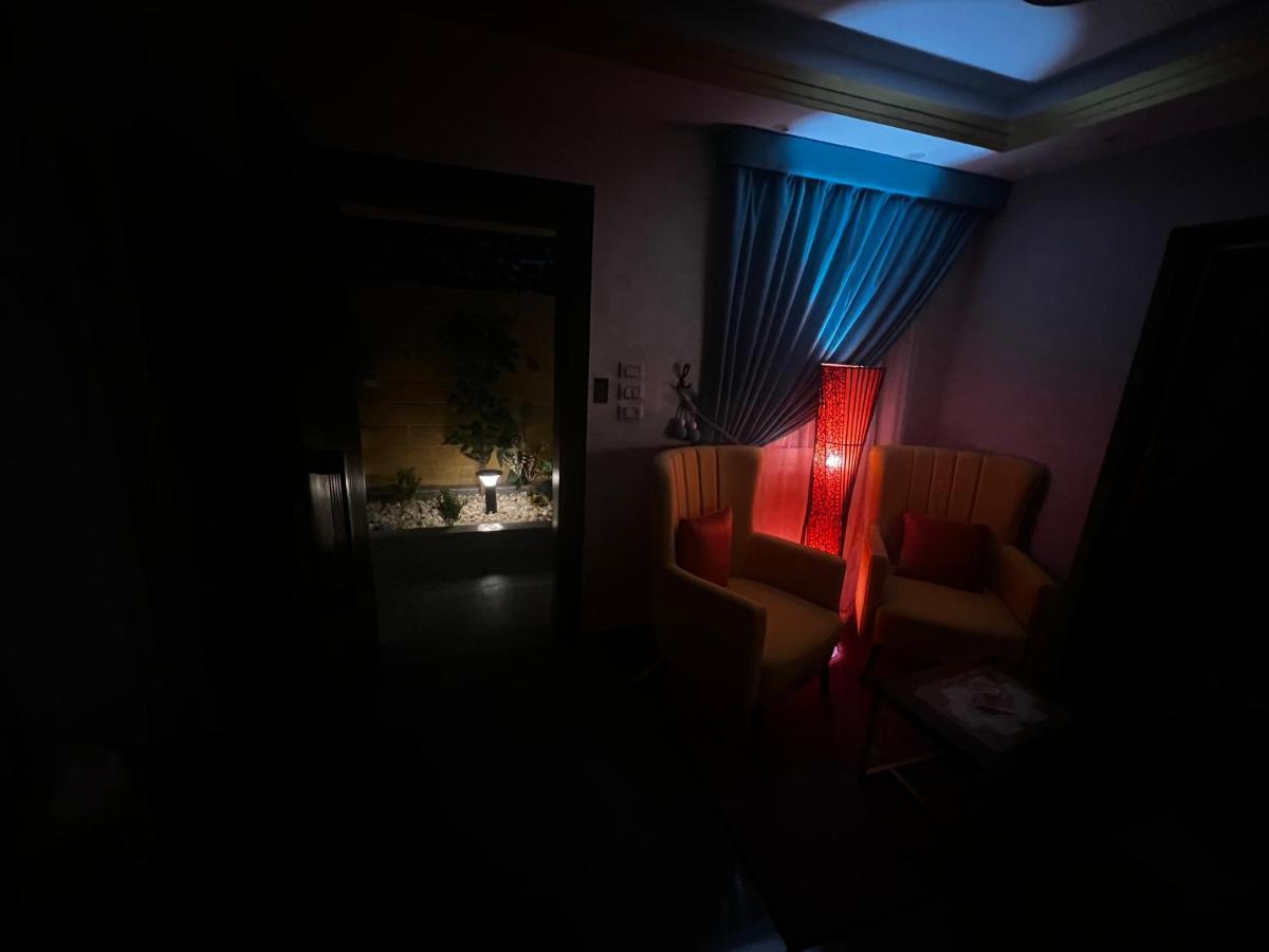 Luxury Flat With Garden And Private Entrance شقة فاخرة بحديقة و مدخل خاص Káhira Exteriér fotografie