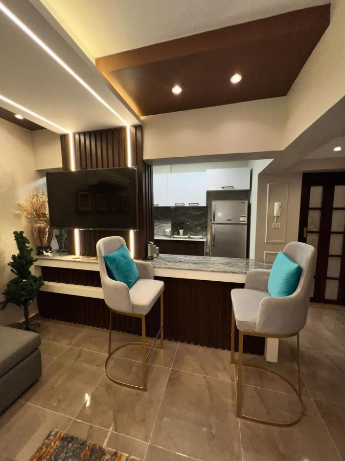 Luxury Flat With Garden And Private Entrance شقة فاخرة بحديقة و مدخل خاص Káhira Exteriér fotografie
