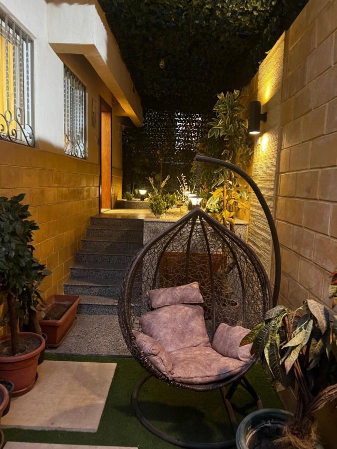 Luxury Flat With Garden And Private Entrance شقة فاخرة بحديقة و مدخل خاص Káhira Exteriér fotografie