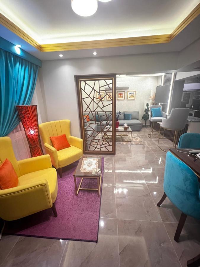 Luxury Flat With Garden And Private Entrance شقة فاخرة بحديقة و مدخل خاص Káhira Exteriér fotografie