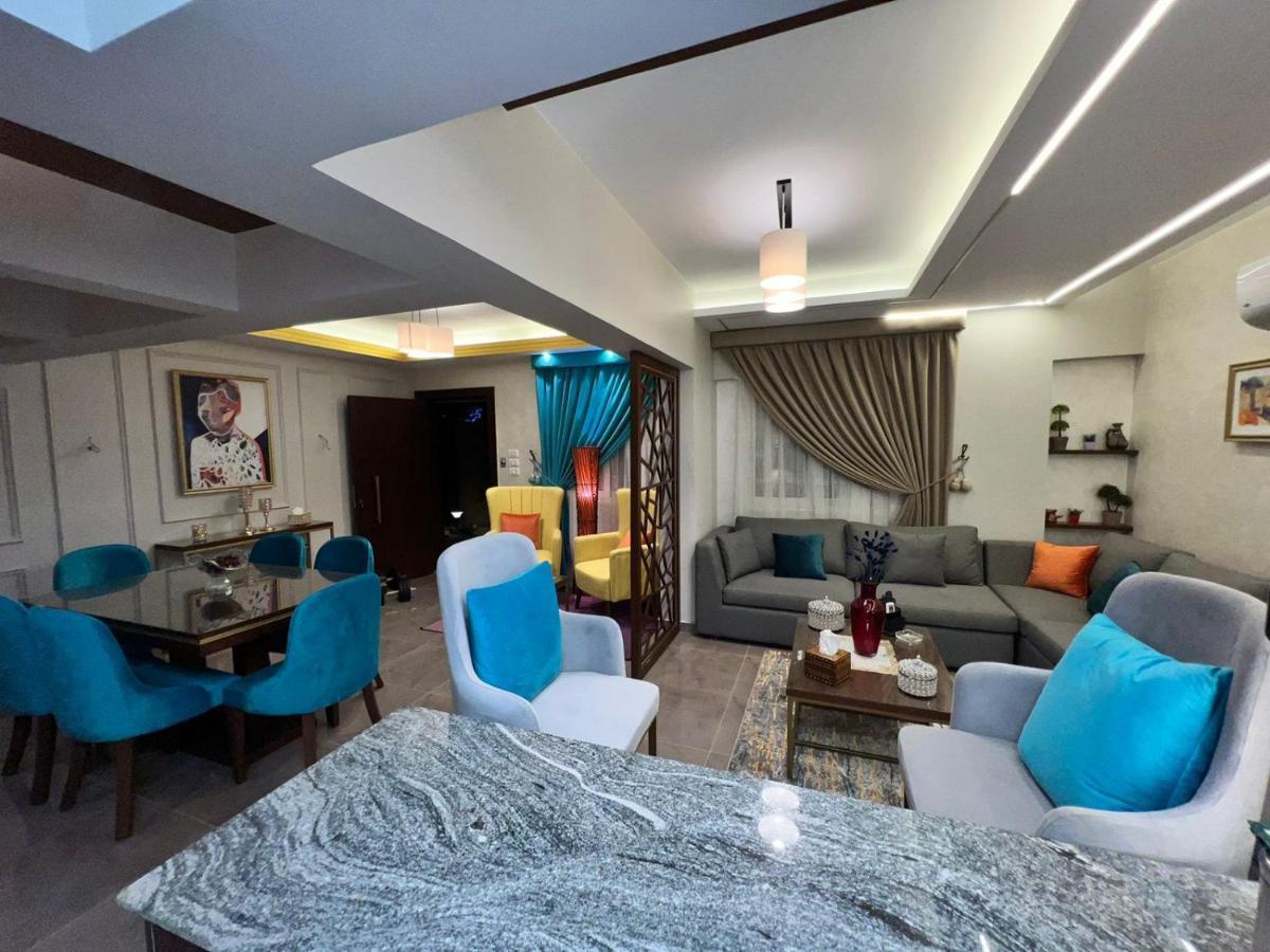 Luxury Flat With Garden And Private Entrance شقة فاخرة بحديقة و مدخل خاص Káhira Exteriér fotografie